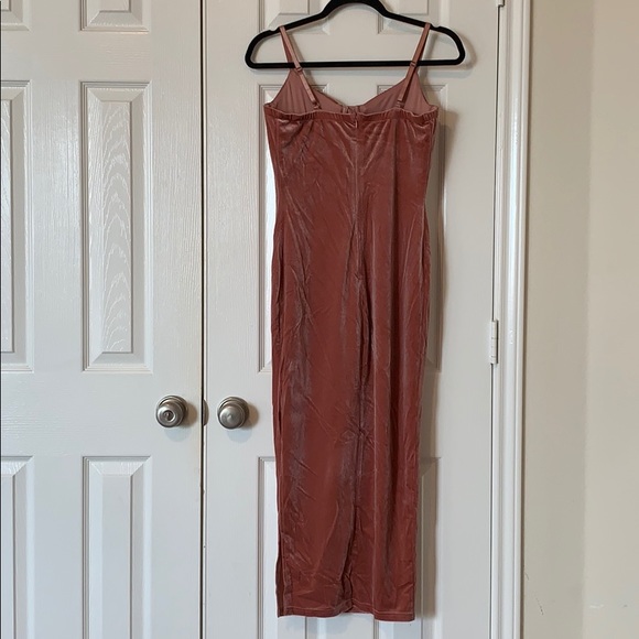 NWT JLUXLABEL Mauve Velvet Bustier Midi Dress - Picture 9 of 10